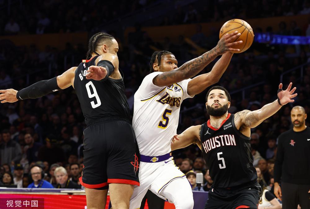 他带来更多 他带来更多