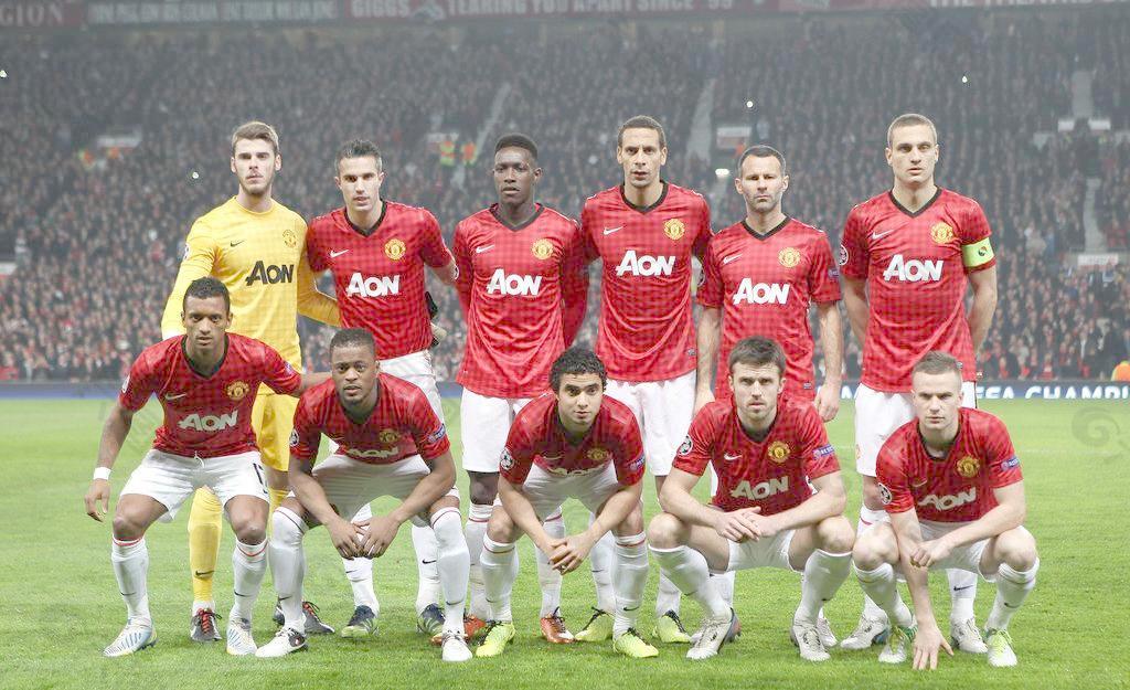 借团队配合 借团队配合