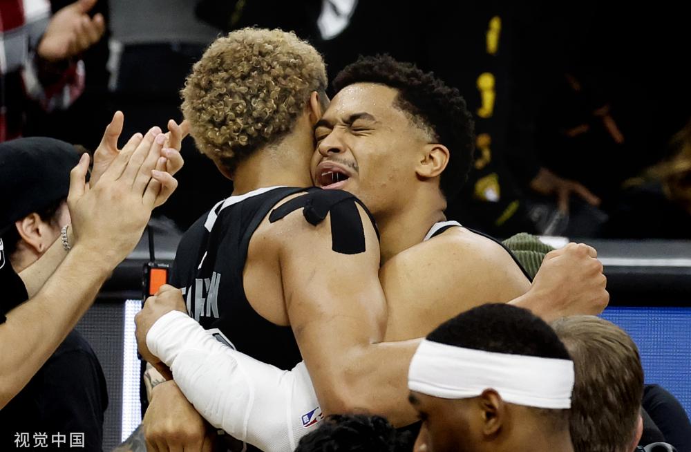 在国际足球 在国际足球